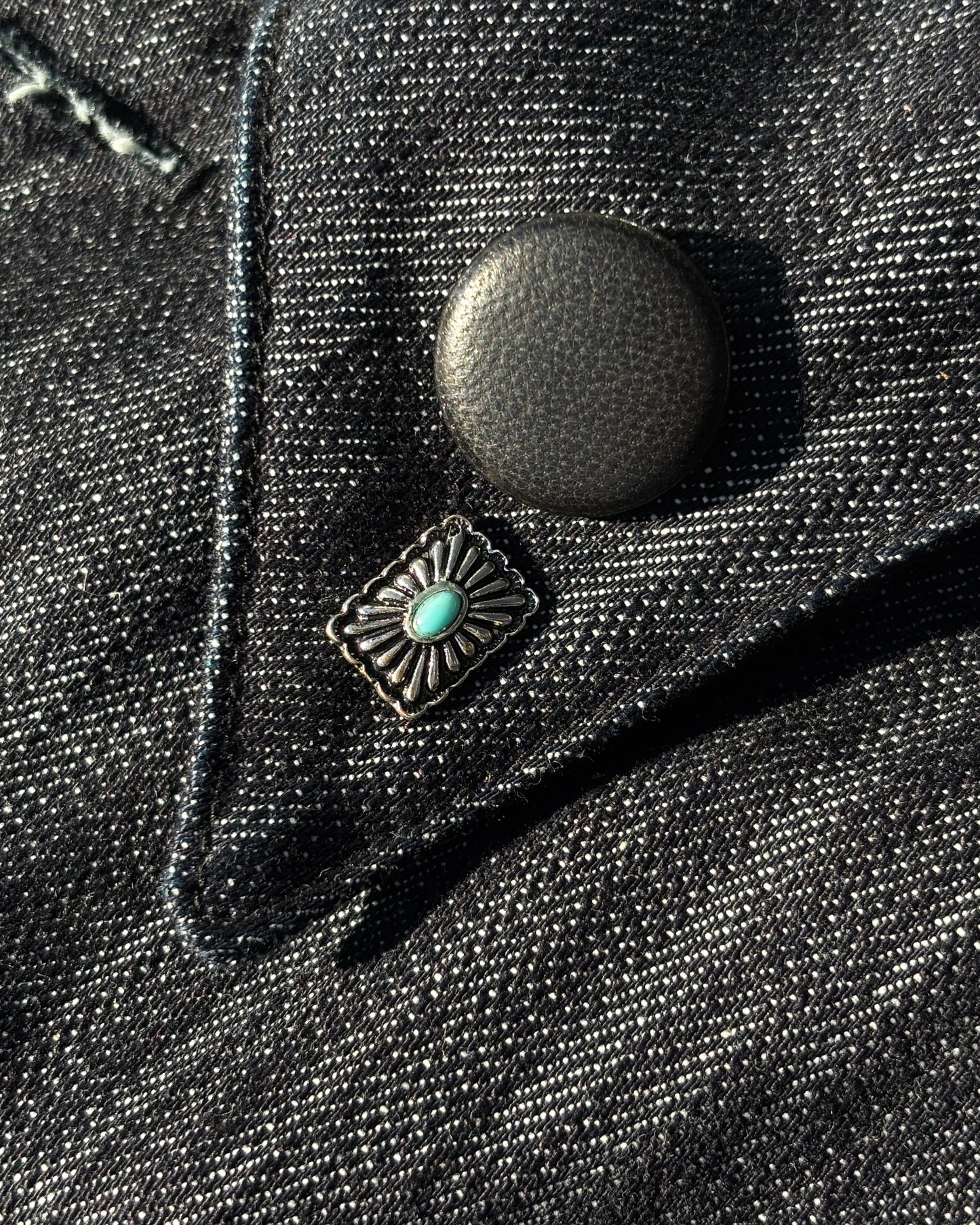 Lambskin Button Pin in Black